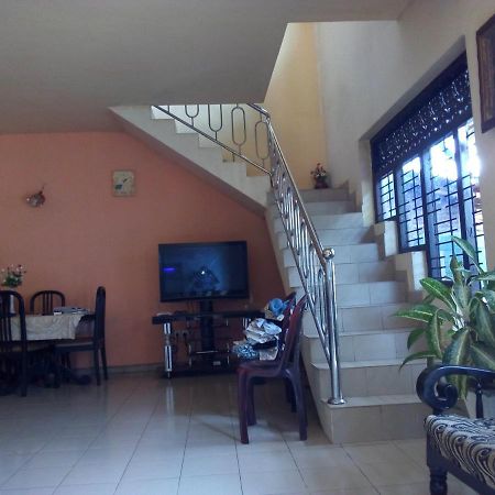 Randi Homestay In Negombo Exterior foto