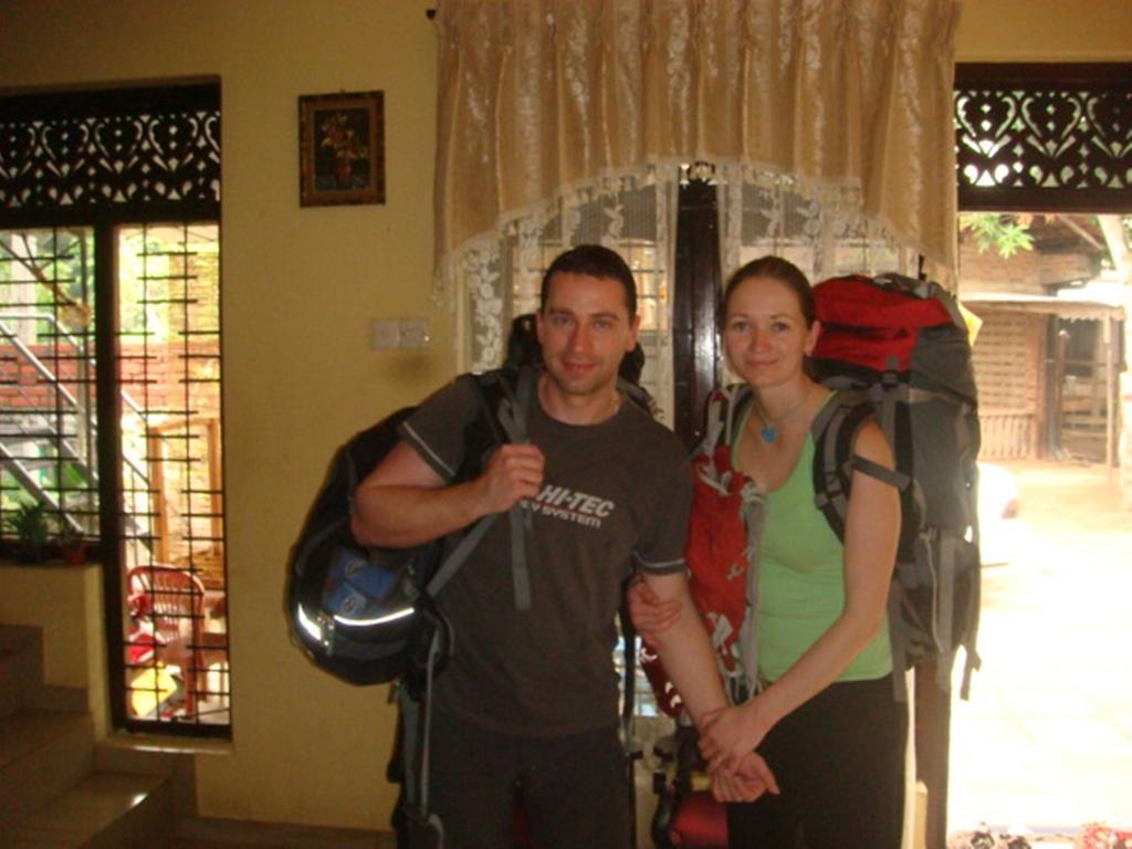 Randi Homestay In Negombo Exterior foto