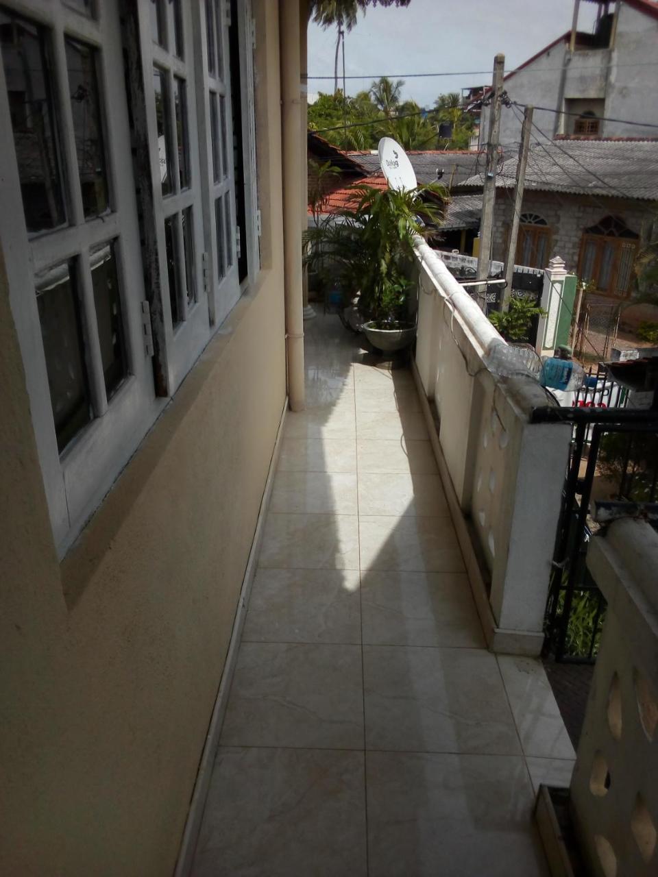 Randi Homestay In Negombo Exterior foto