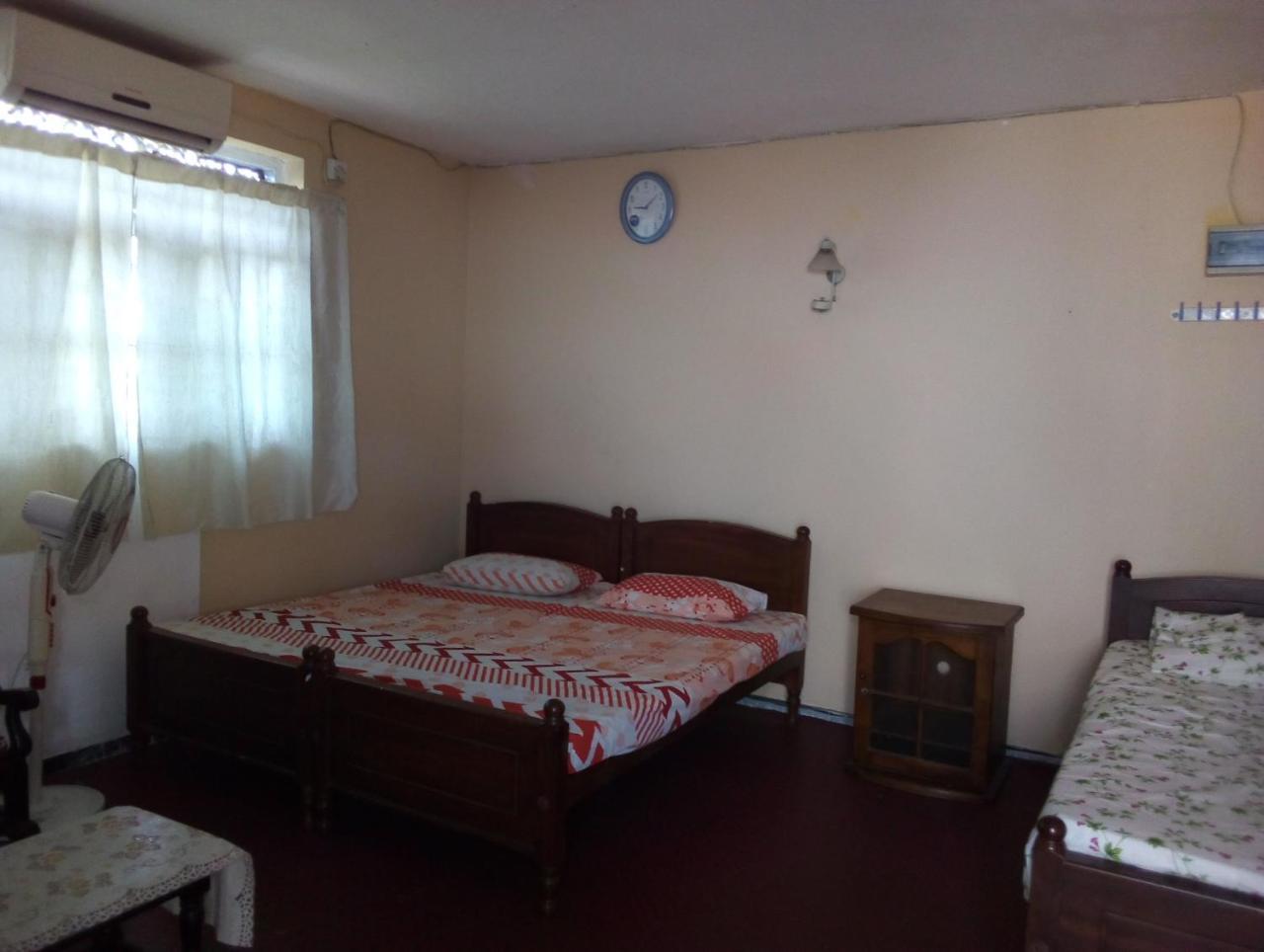 Randi Homestay In Negombo Exterior foto